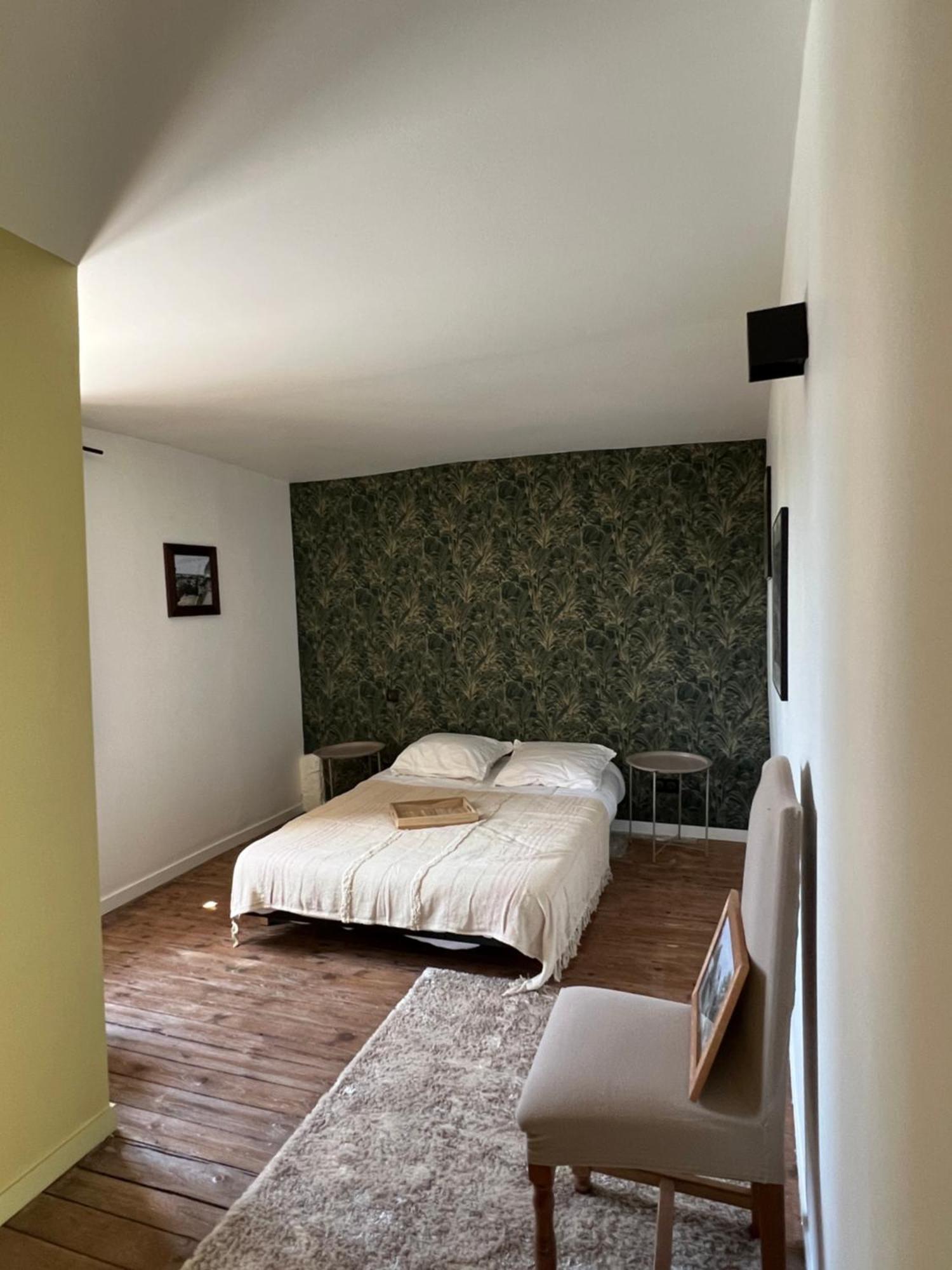 Le Chene Fleuri Bed & Breakfast *