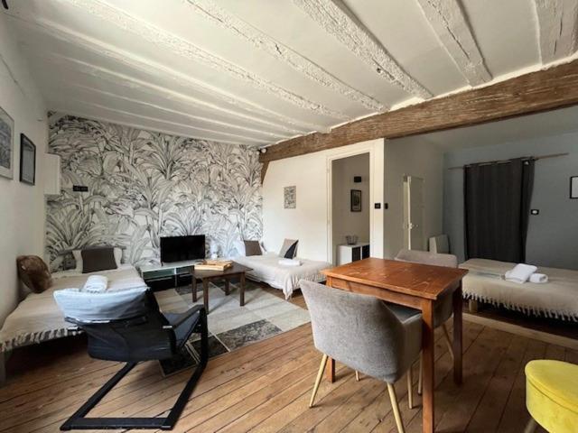 Le Chene Fleuri Bed & Breakfast *