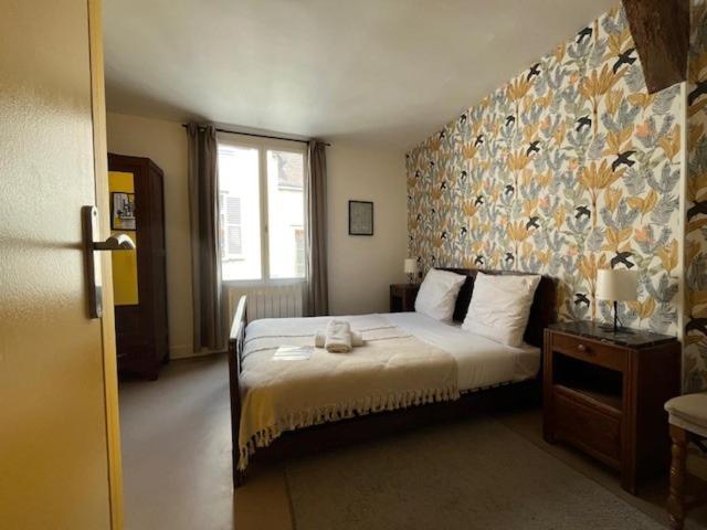 Le Chene Fleuri Bed & Breakfast Chartres